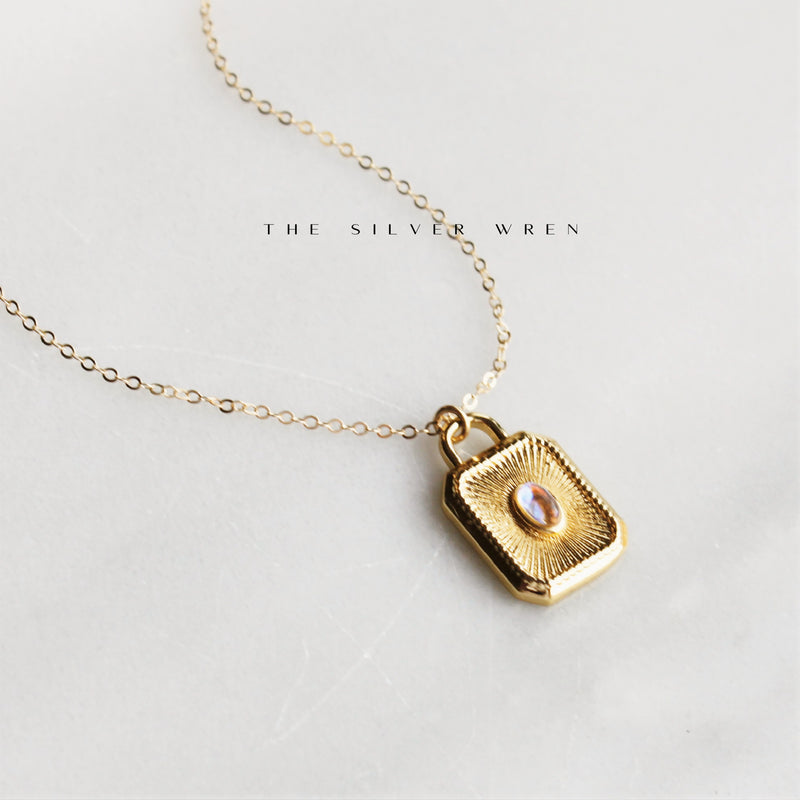 Jurni Pendant Necklace