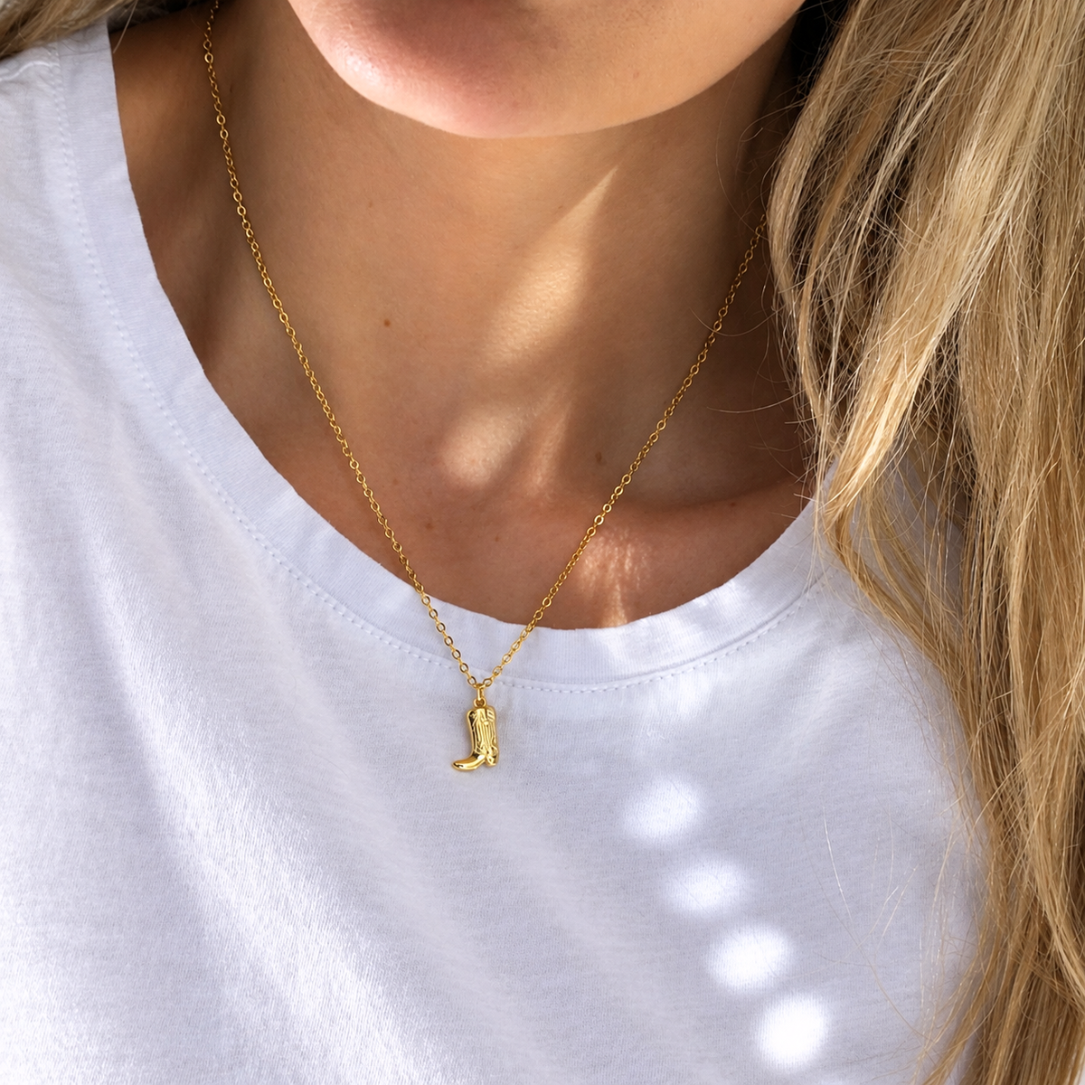 Western Pendant Necklaces