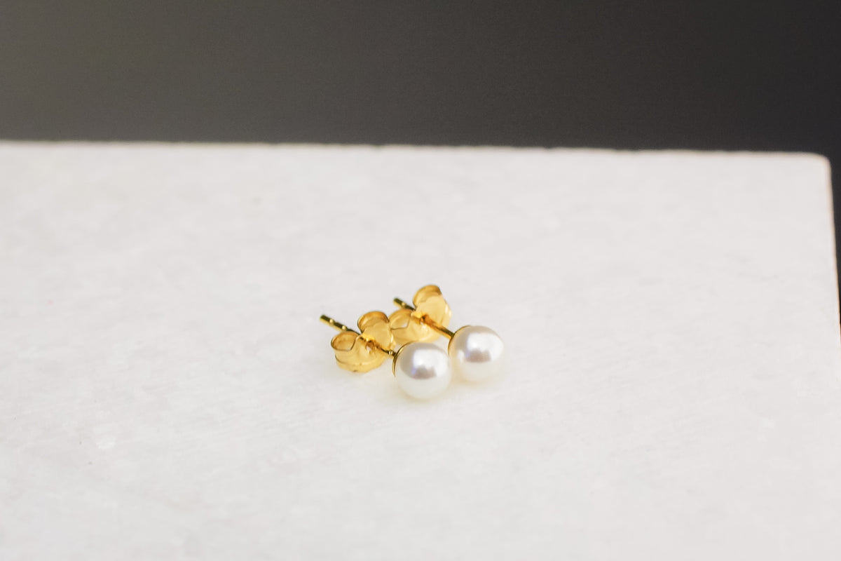 Aubrey Tiny Pearl Studs