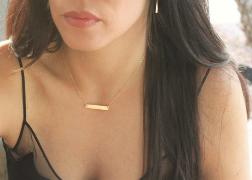 Hammered Dainty Bar Necklace